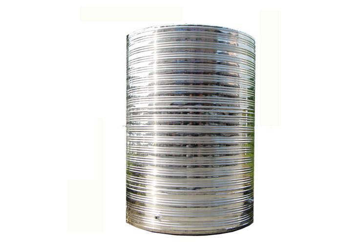 保温水箱.jpg 保温水箱.jpg