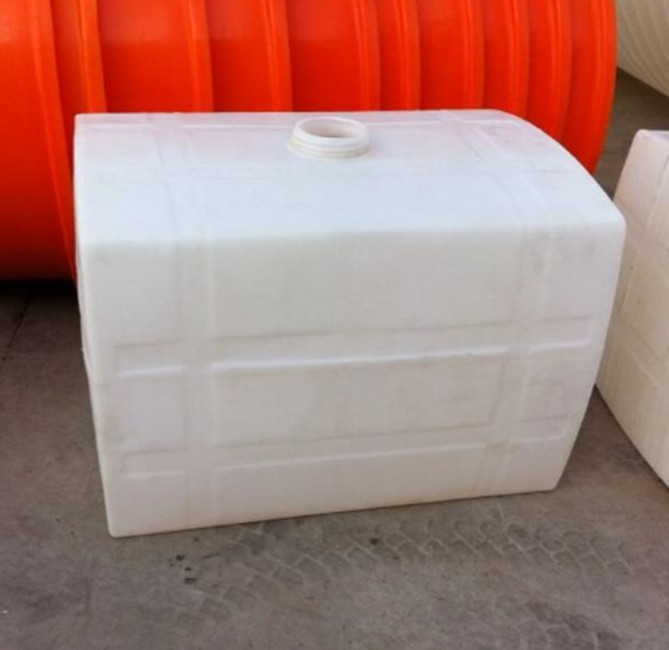 450 Liters Square Medicine tank